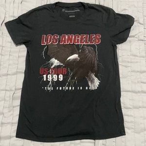 Cool T shirt with design, great condition
